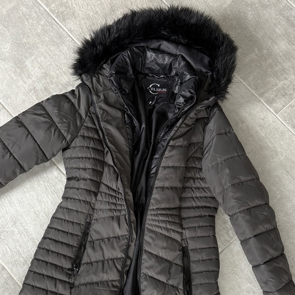 Women's Charcoal Puffer Coat with Faux Fur Trim